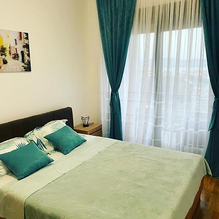 Apartman Iva Tivat Exterior photo